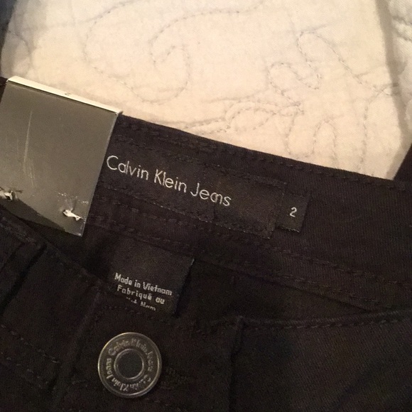 NWT! Black CK power stretch crop jeans - Picture 5 of 6